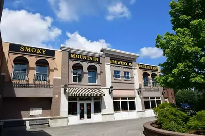 smoky mnt brewery