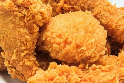 plate of fried chicken