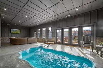 Gatlinburg cabin with an indoor pool