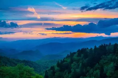 A beautiful sunset over the Great Smoky Mountains National Park