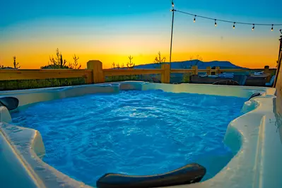 Amazing Adventure Lodge