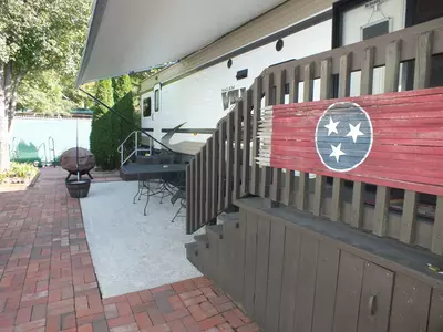 Campfire Junkies "Where All Get Toasted"