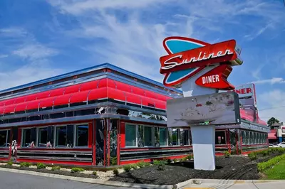 sunliner diner in pigeon forge