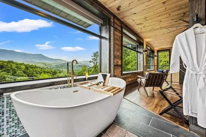 windows to the mountains is the perfect cabin for your honeymoon in the Smoky Mountains