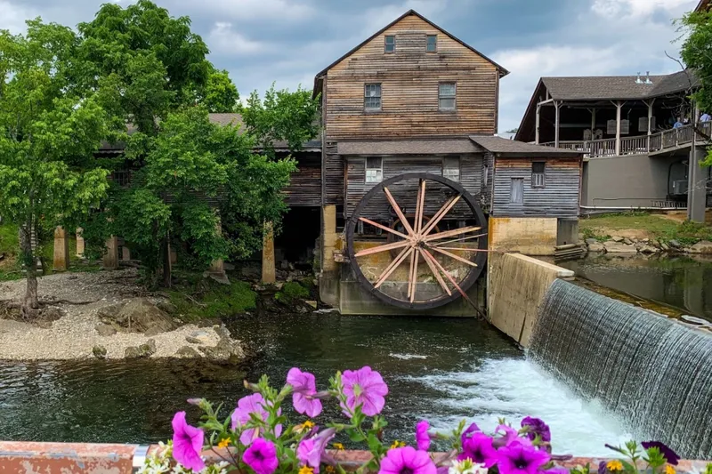 Pigeon Forge Old Mill