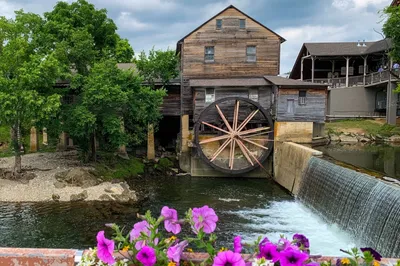 Pigeon Forge Old Mill