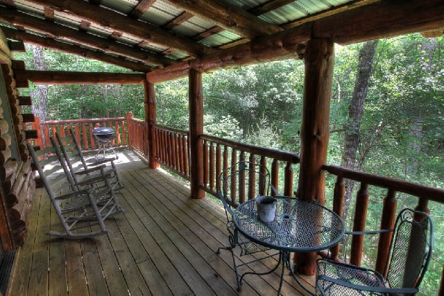 Weekend Runaway - Wears Valley Cabins - Sleeps 1-6 - Maples Ridge ...