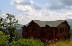 large group cabin in the smoky mountains
