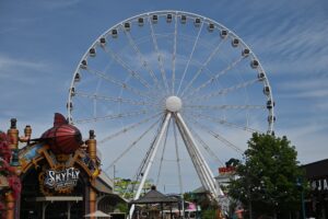 Great Smoky Mountain wheel at The Island