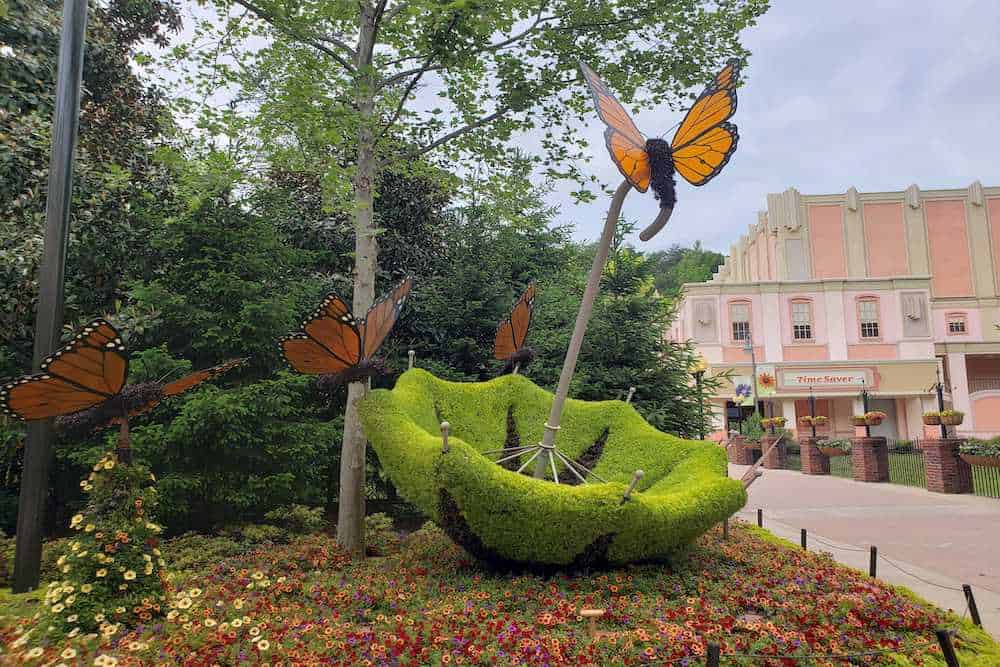 All the Details About the Flower and Food Festival at Dollywood