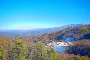 A Mountain View Theater Lodge