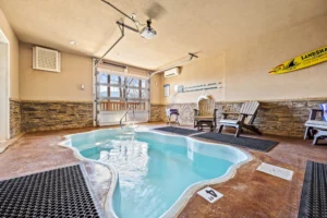 Legends Pool Lodge