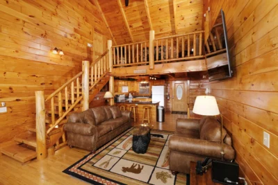 Smoky Treehouse Lodge  #614