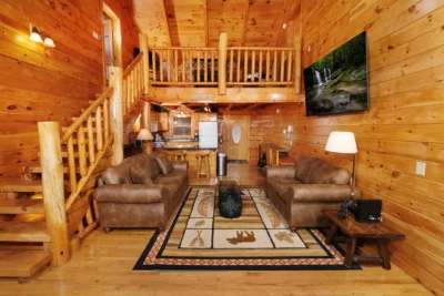 Smoky Treehouse Lodge  #614