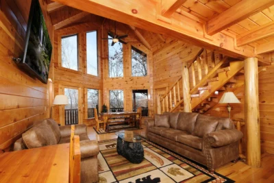 Smoky Treehouse Lodge  #614